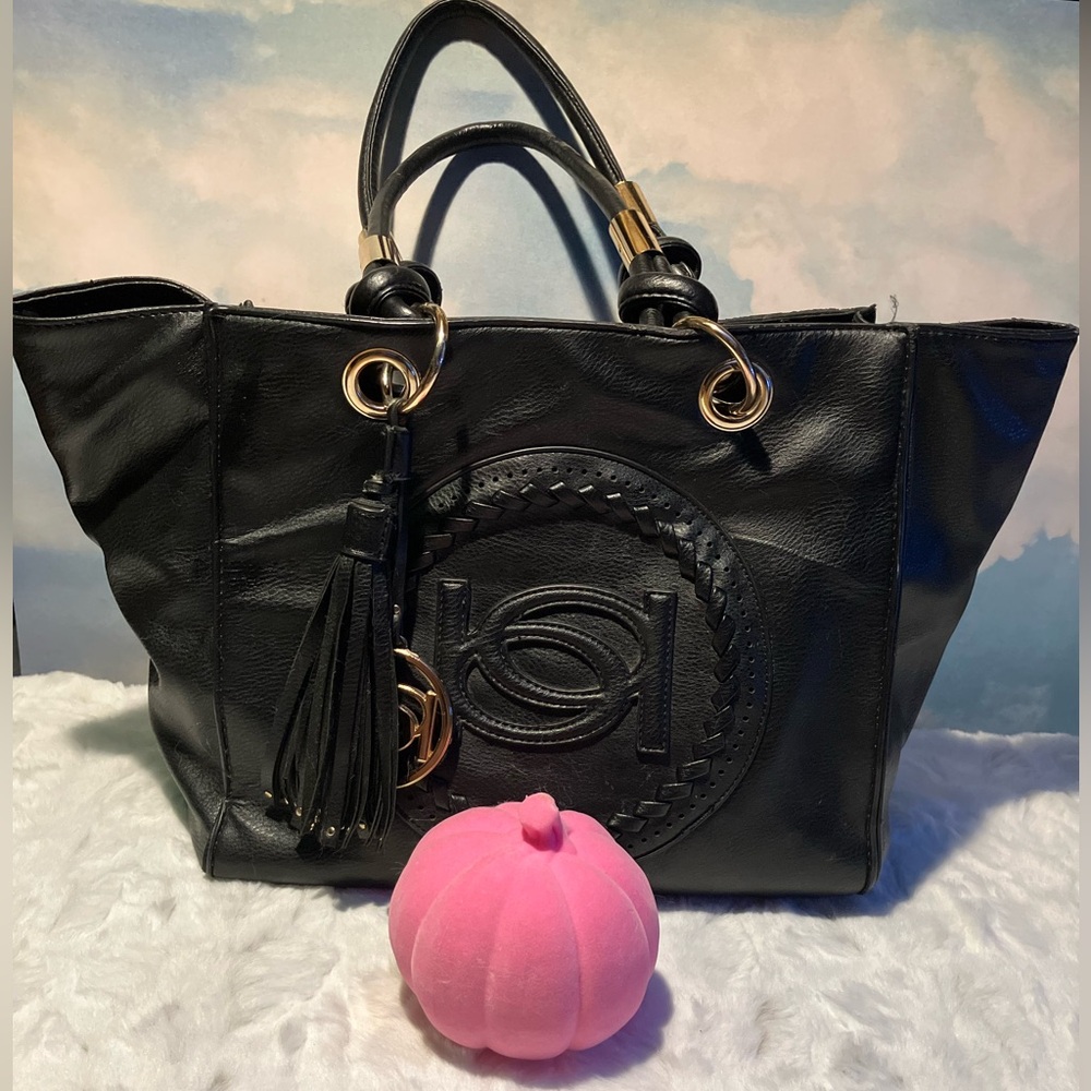 Bebe Tote (black)